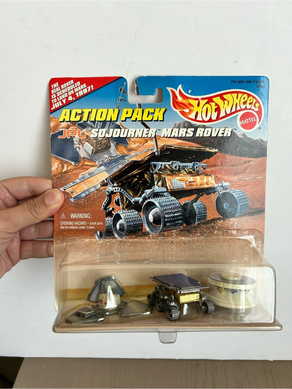 1996 Hot Wheels Action Pack JPL Sojourner Mars Rover #16145 Lander & PathFinder